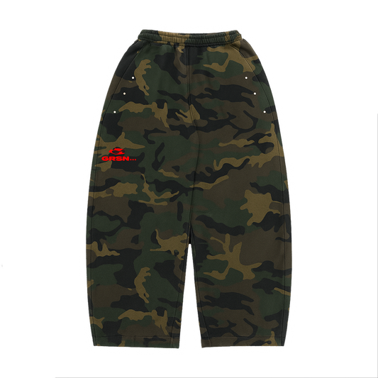 GUERILLA CAMO SWEATPANTS